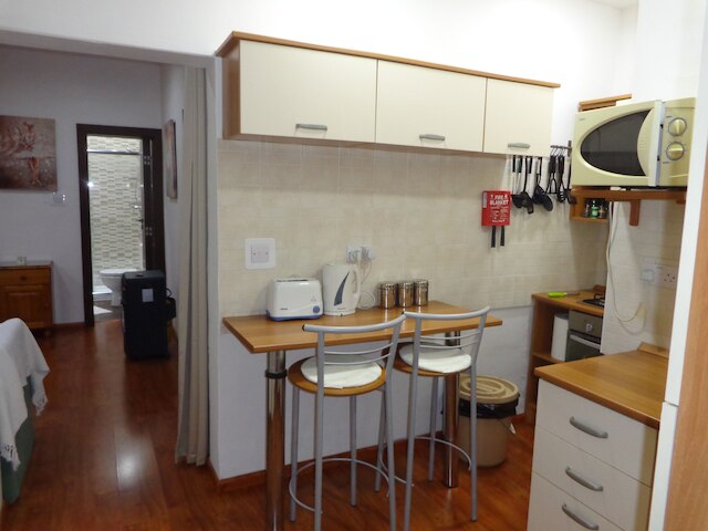 ヴァレッタとスリーマの間にあるプライベートな太陽のテラス付きの愛らしいペントハウス