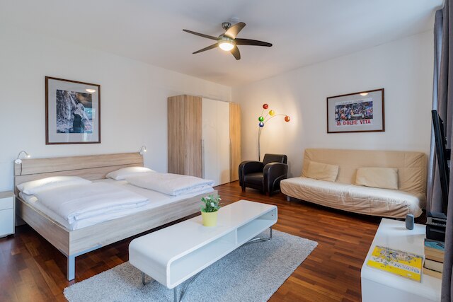 スイート & アパート