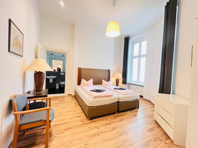 ブリュッケンデラックス1 - 4