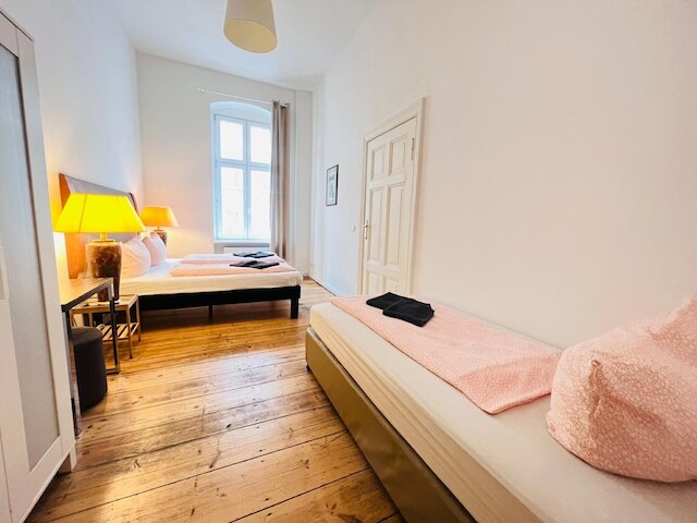 ブリュッケンデラックス1 - 4