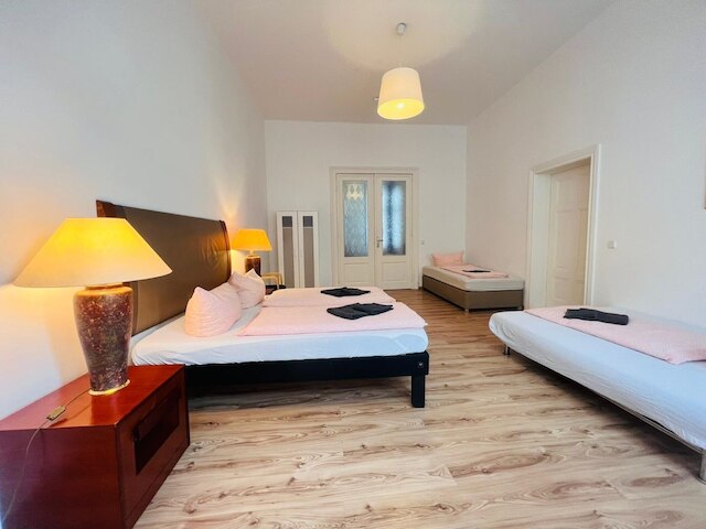 ブリュッケンデラックス1 - 4