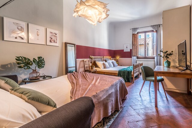 ワイン アパートメンツ フローレンス フランシアコルタ