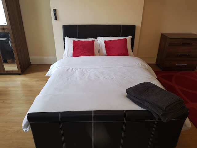 アレクサンドラ ハウス