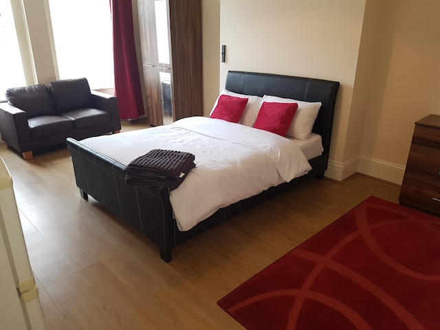 アレクサンドラ ハウス