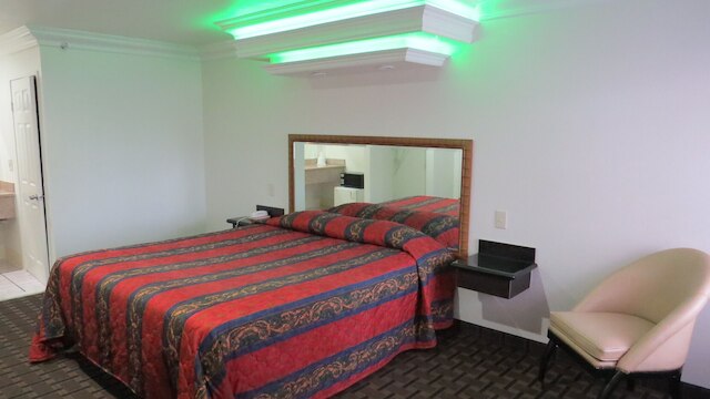 ロードウェイ イン