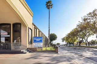 ロードウェイ イン