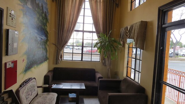 ロードウェイ イン