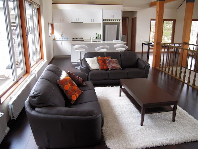 Furano Lodge 10 by H2 Life