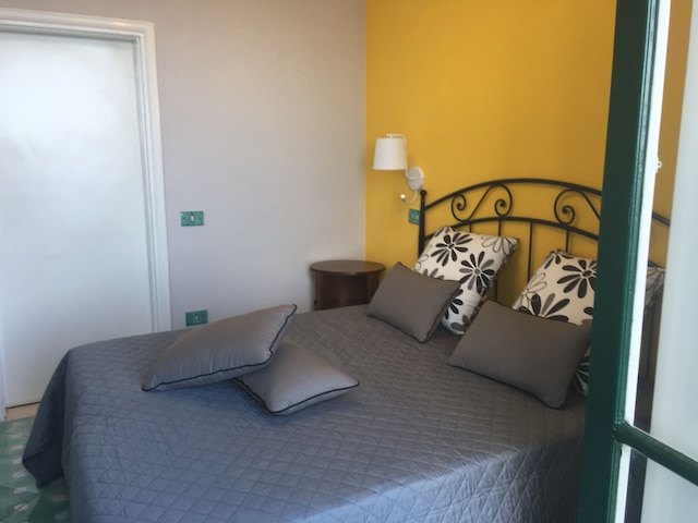 アパートメンツ アマルフィ デザイン シー ビュー