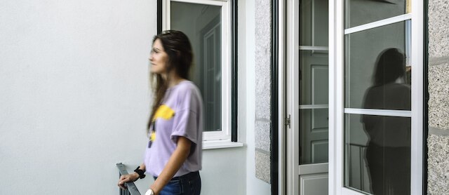 オーム - 3 シS アパートメンツ