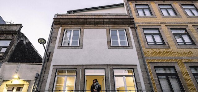 オーム - 3 シS アパートメンツ