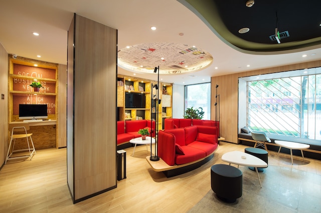 ibis Harbin Central Street Hotel