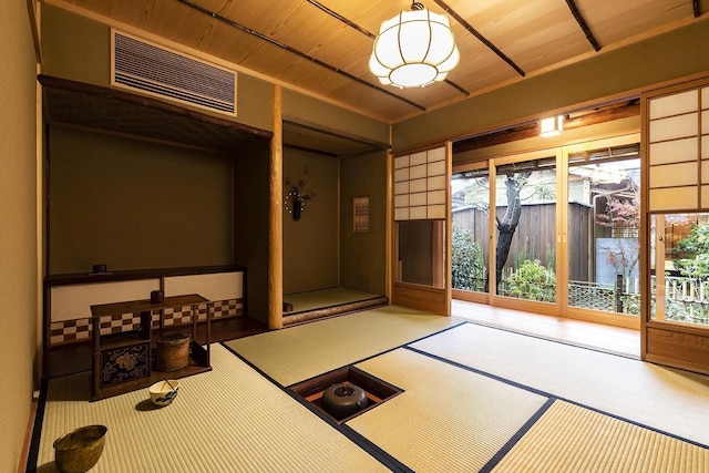 おおきに迎賓館・黒門中立賣邸