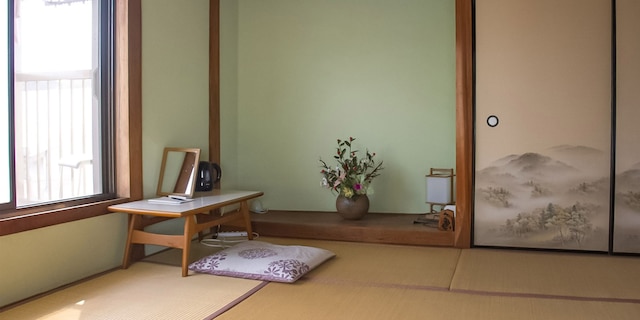 ゲストカフェ 口熊野