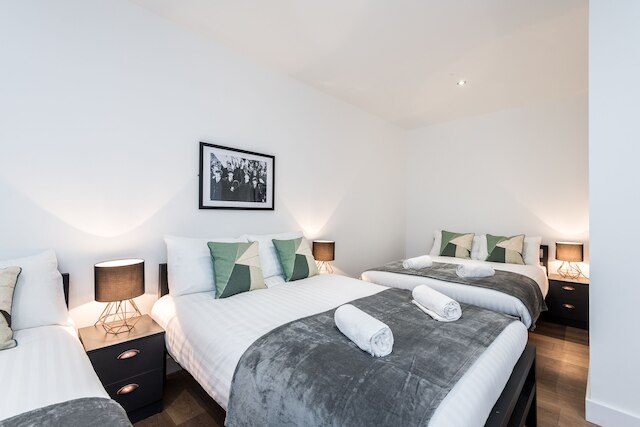 SGTピーパーズアパート