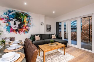 SGTピーパーズアパート