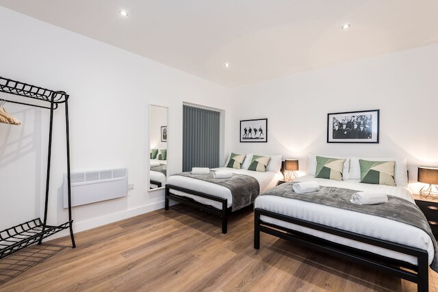 SGTピーパーズアパート