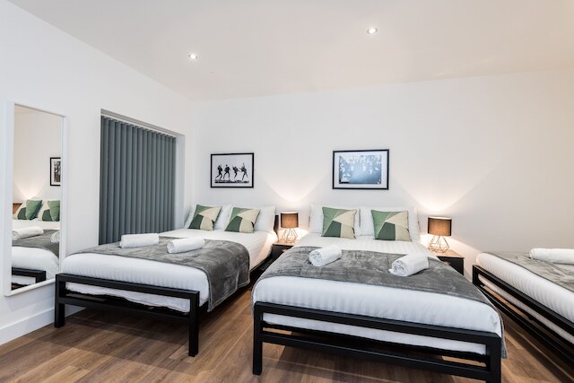 SGTピーパーズアパート