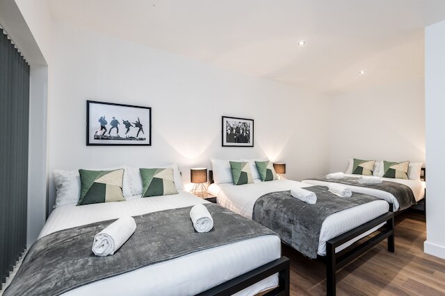 SGTピーパーズアパート