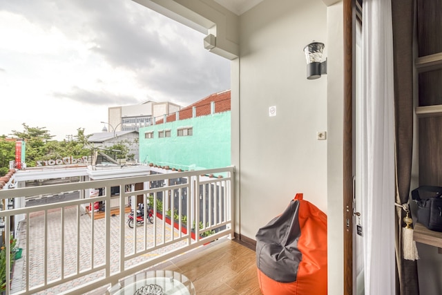 レッドドアーズ プラス ニア ジェンビラ ロカ ズー 2