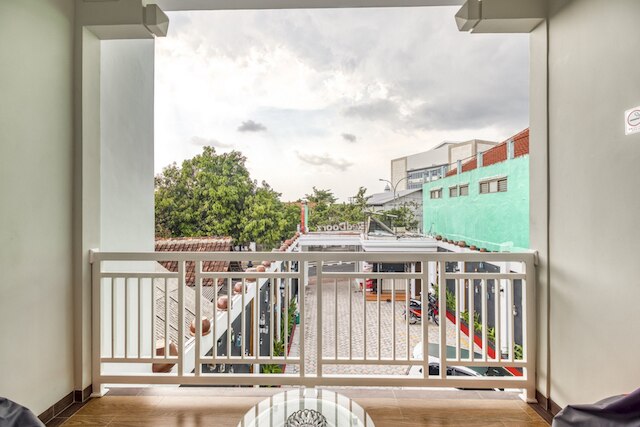 レッドドアーズ プラス ニア ジェンビラ ロカ ズー 2