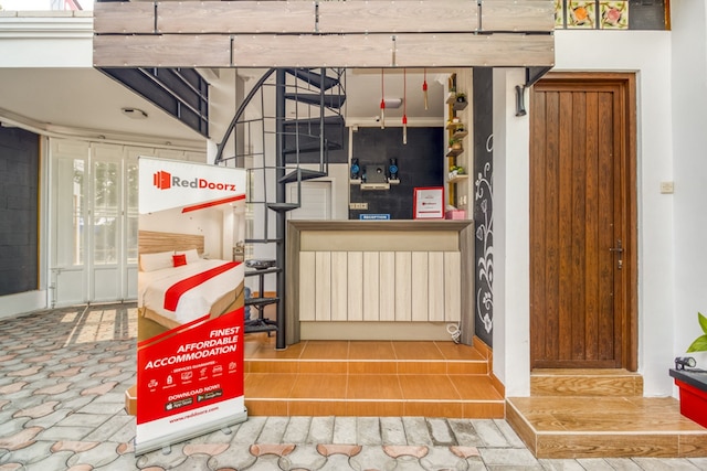 レッドドアーズ プラス ニア ジェンビラ ロカ ズー 2