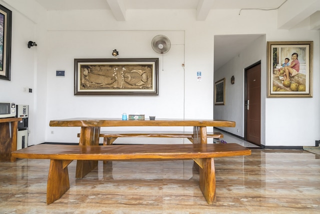 クールコスト アット ナクラ ストリート スミニャック