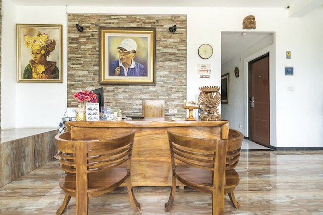 クールコスト アット ナクラ ストリート スミニャック