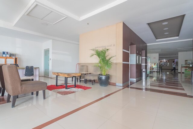 レッドドアーズ アパートメント アット エメラルド タワーズ バンドン