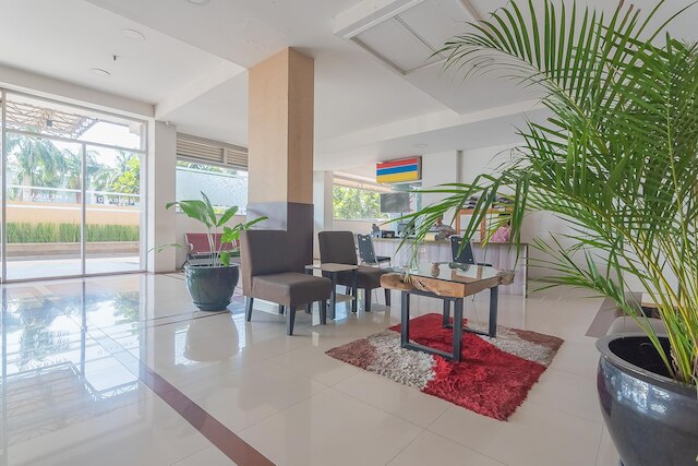 レッドドアーズ アパートメント アット エメラルド タワーズ バンドン