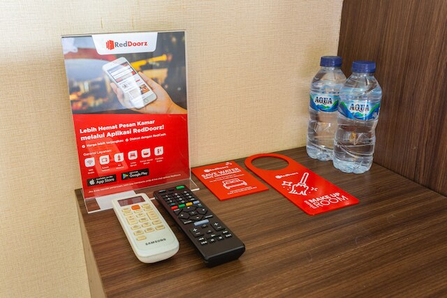 レッドドアーズ アパートメント アット ゲートウェイ チカダス