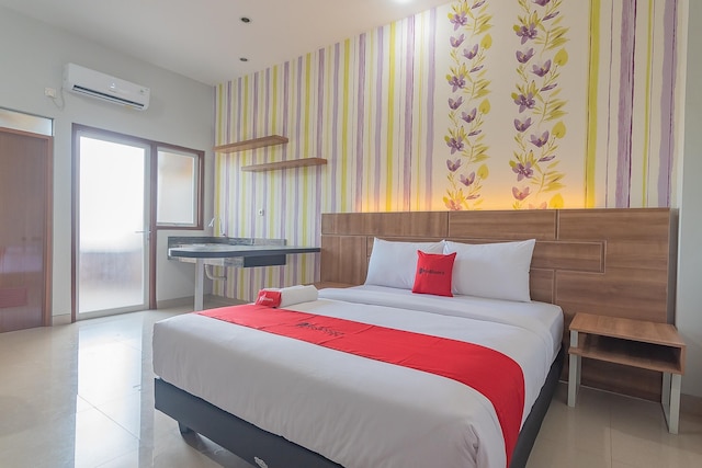 レッドドアーズ プラス ニア タマン ブダヤ サマリンダ