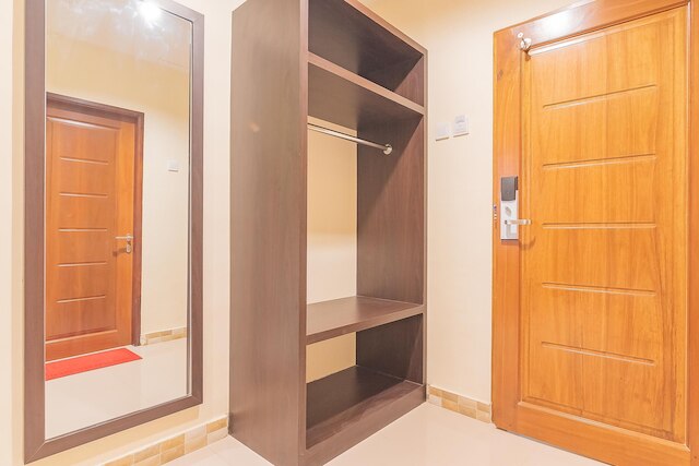 レッドドアーズ プラス アット シラジ サルマン サマリンダ