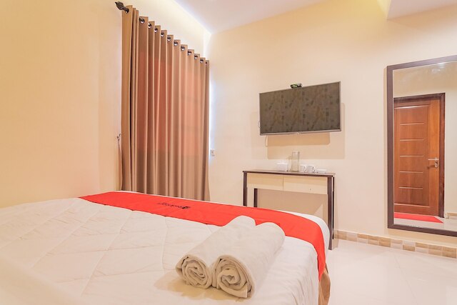 レッドドアーズ プラス アット シラジ サルマン サマリンダ