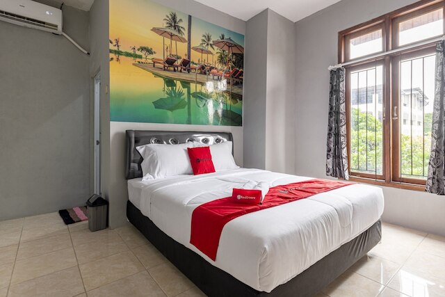 レッドドアーズ アット ジェムルサリ スラバヤ 2