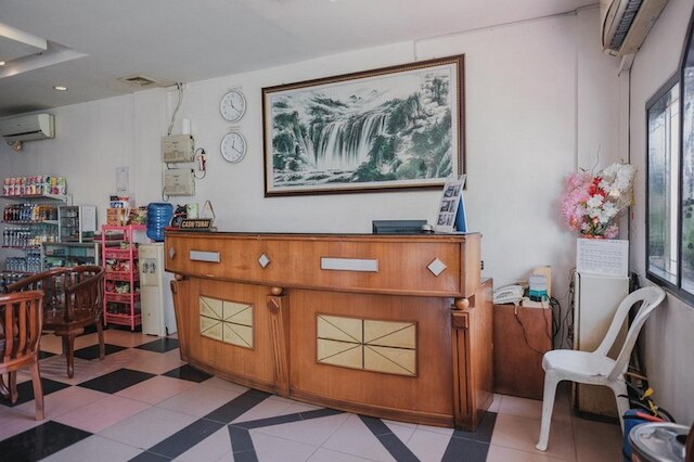 レッドドアーズ ニア ナゴヤ ヒル モール バタム 5