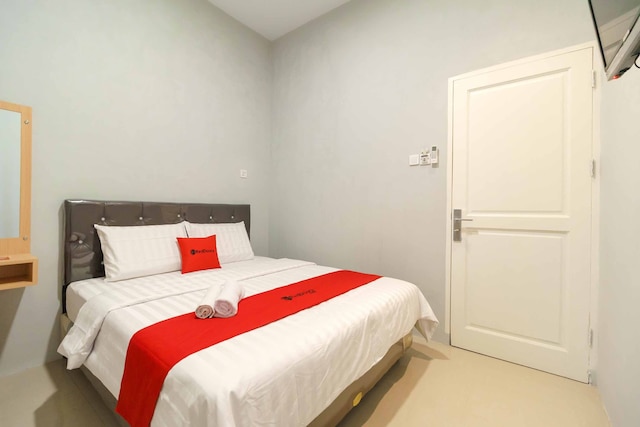 レッドドアーズ アット ヘルベティア メダン 2