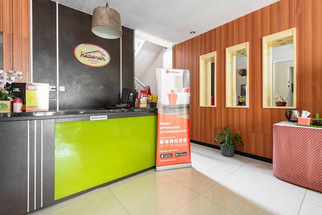 レッドドアーズ シャリア アット スカルノ ハッタ インダー 2