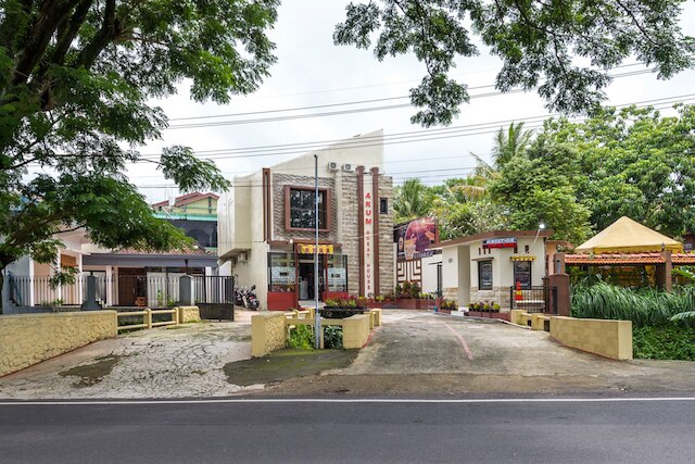 レッドドアーズ ニア ディノ パーク