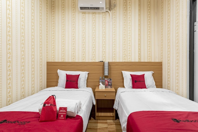 レッドドアーズ シャリア アット ダナウ ケリンチ サウォジャジャール