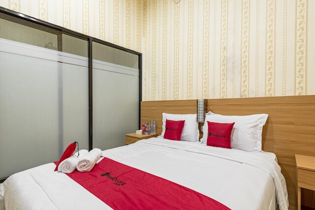 レッドドアーズ シャリア アット ダナウ ケリンチ サウォジャジャール