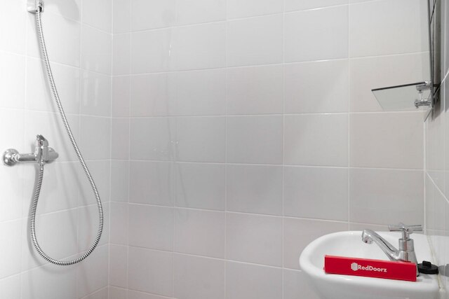 レッドドアーズ ニア リッポ モール プリ