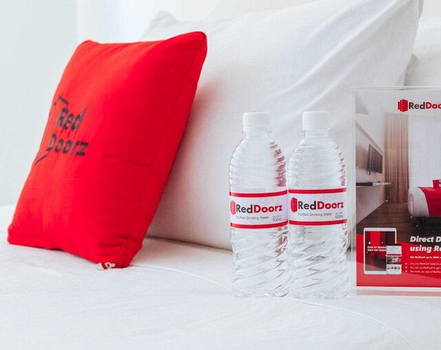 レッドドアーズ ット タロト ディストリクト タグビララン