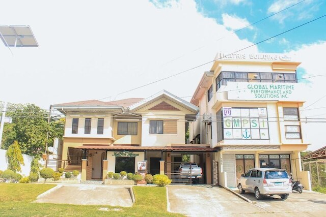 レッドドアーズ ット タロト ディストリクト タグビララン