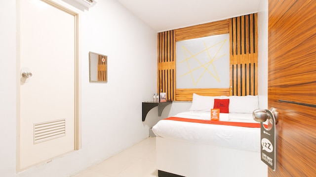 レッドドアーズ ニア キアポ チャーチ マニラ