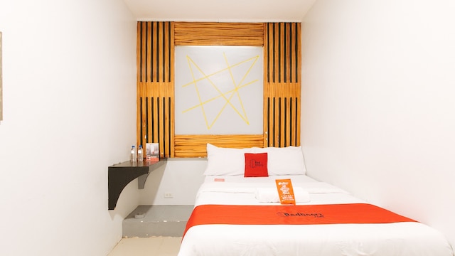 レッドドアーズ ニア キアポ チャーチ マニラ