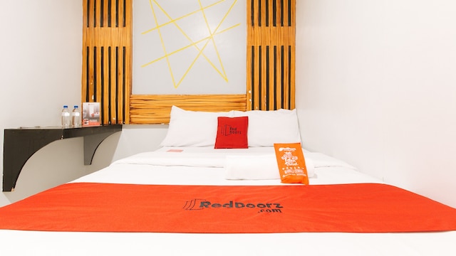 レッドドアーズ ニア キアポ チャーチ マニラ