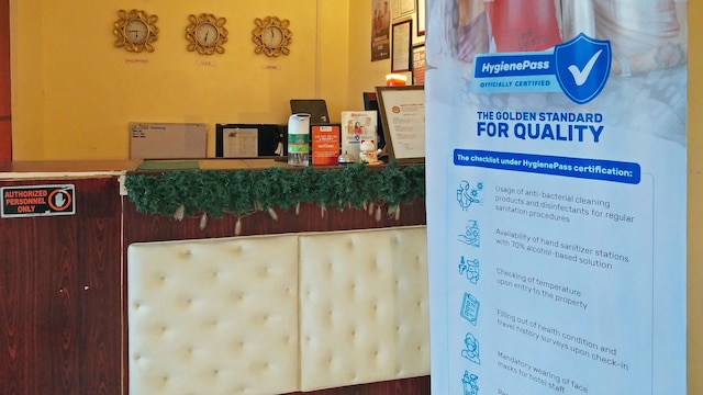 レッドドアーズ ニア バクレー ドライブ スーパー メトロ