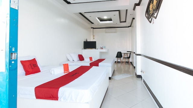 レッドドアーズ プラス アット ヴィラ グロリア タギッグ