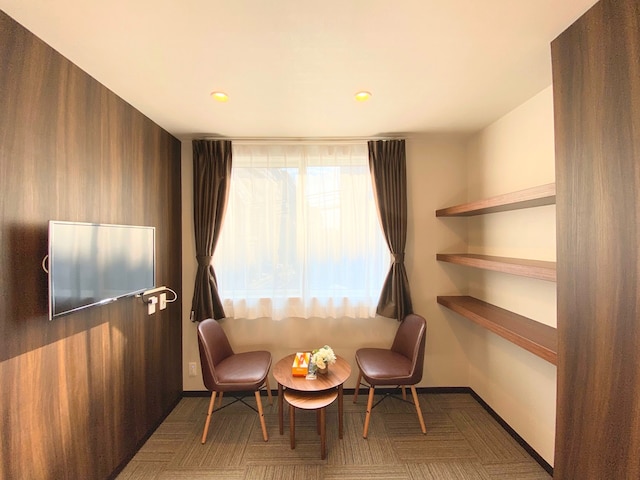 Sugaomo Winco Residence